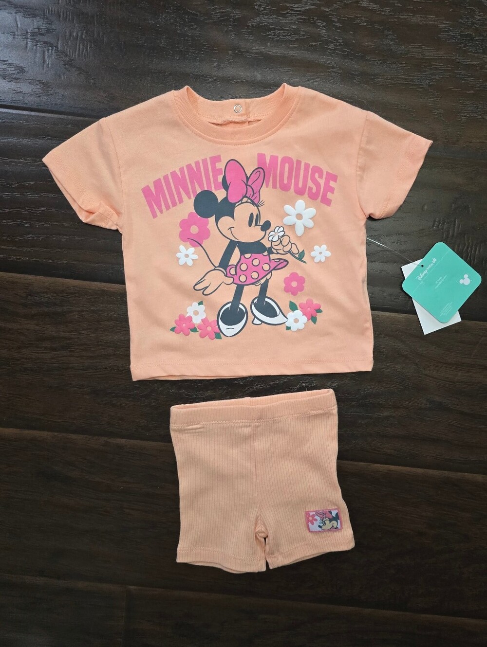 NWT Disney Minnie Mouse Peach T-shirt and Shorts Set Girls 0-3M